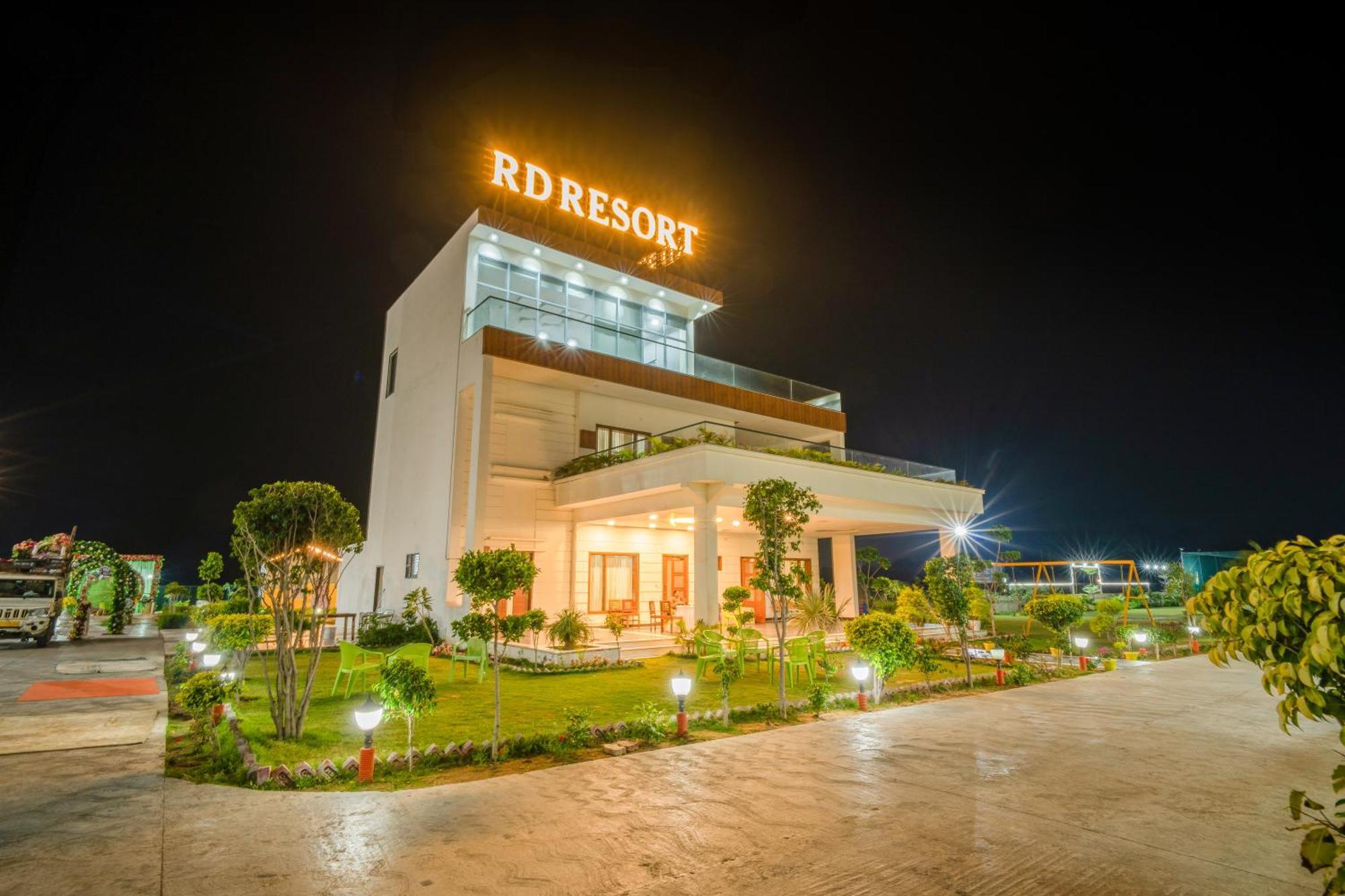 Royal Delight Resort Madina ภายนอก รูปภาพ